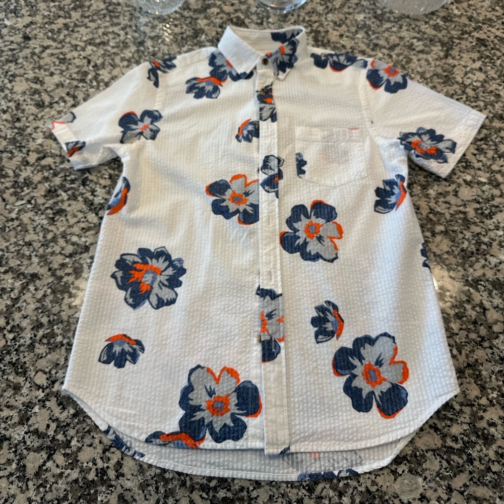 OLD NAVY Men’s Slim Fit Hawaiian Shirt - Size Small - Excellent Condition!